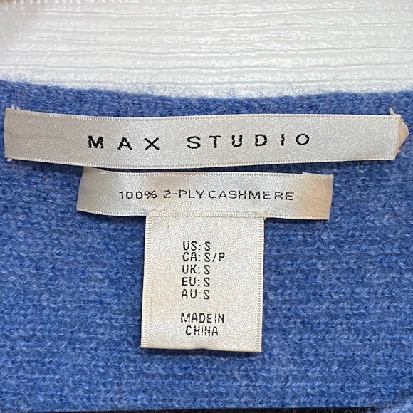 Cashmere Sweater - Size S - Picture 3 of 3